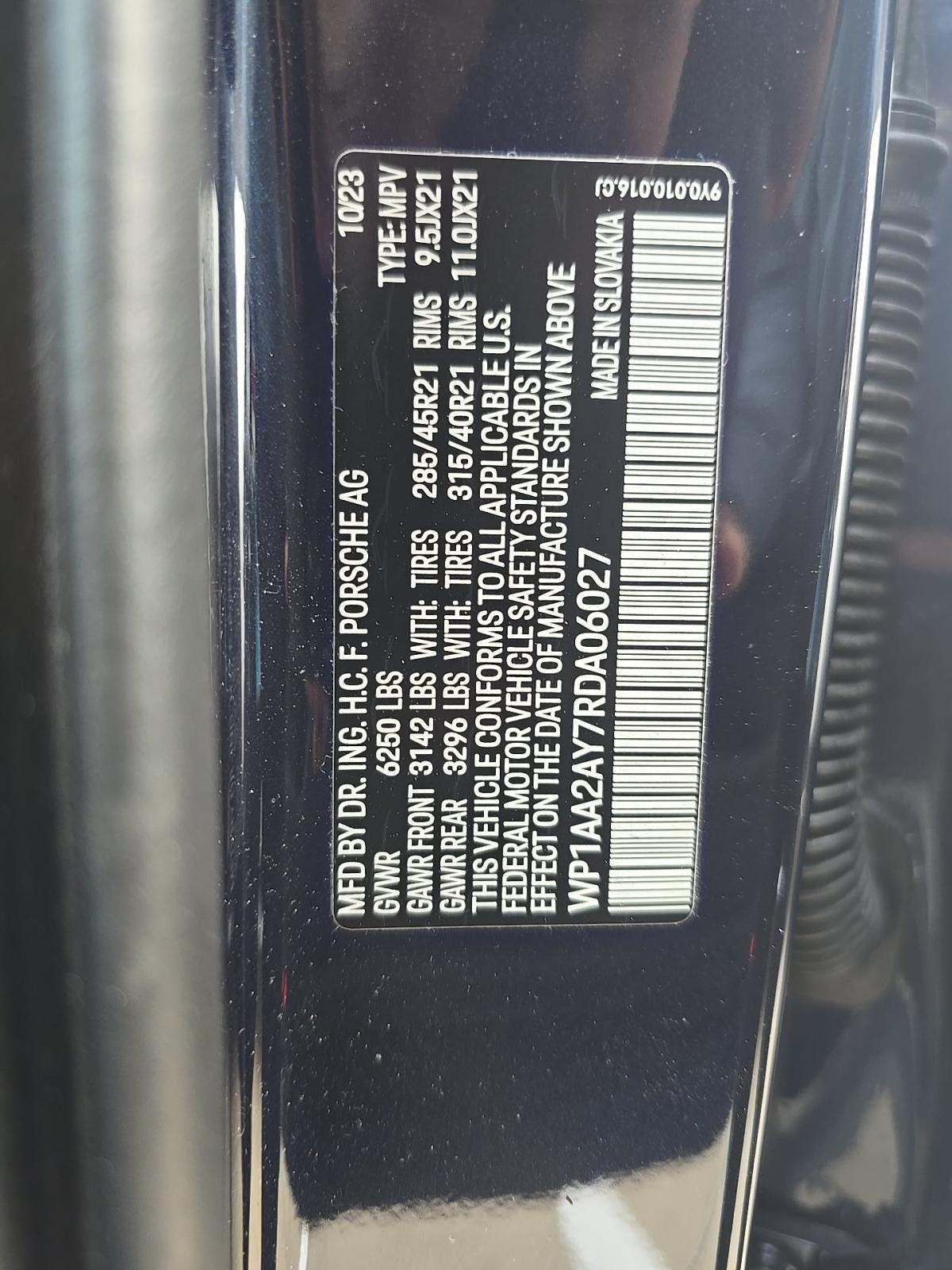 2024 Porsche Cayenne Base AWD