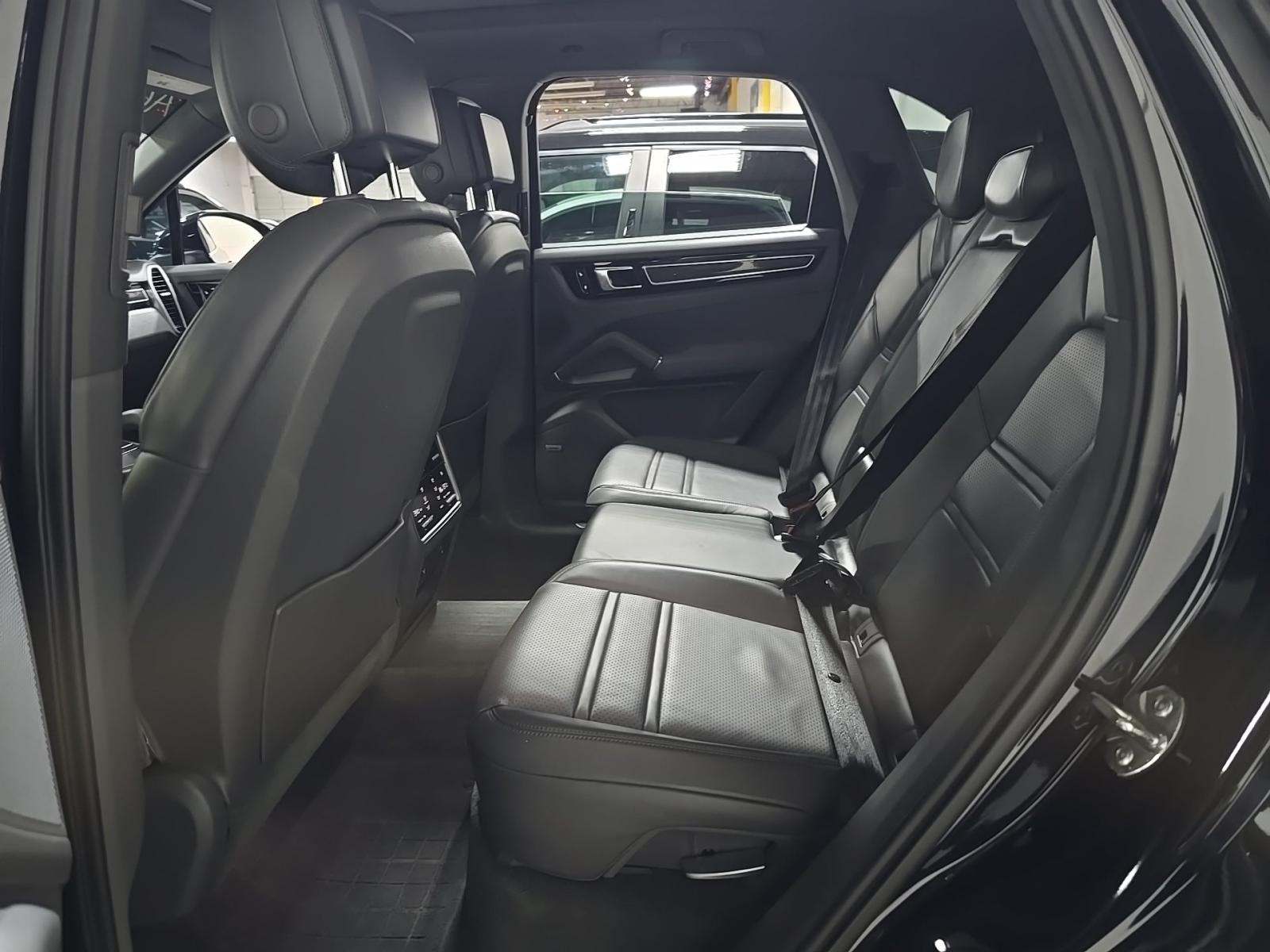 2019 Porsche Cayenne Base AWD