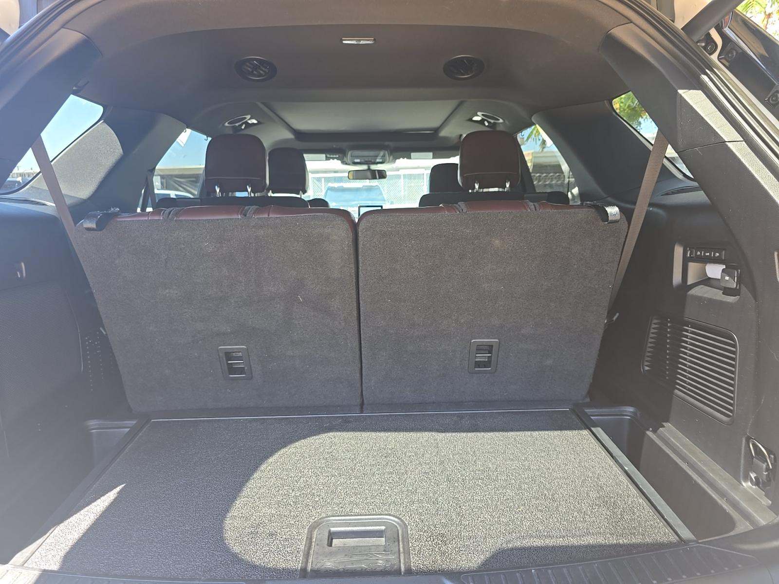 2021 Ford Explorer Platinum AWD