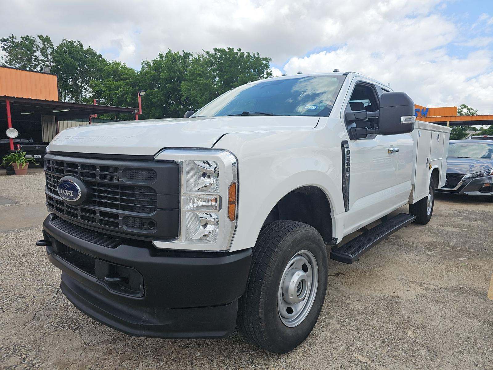 FORD F-250 - 1