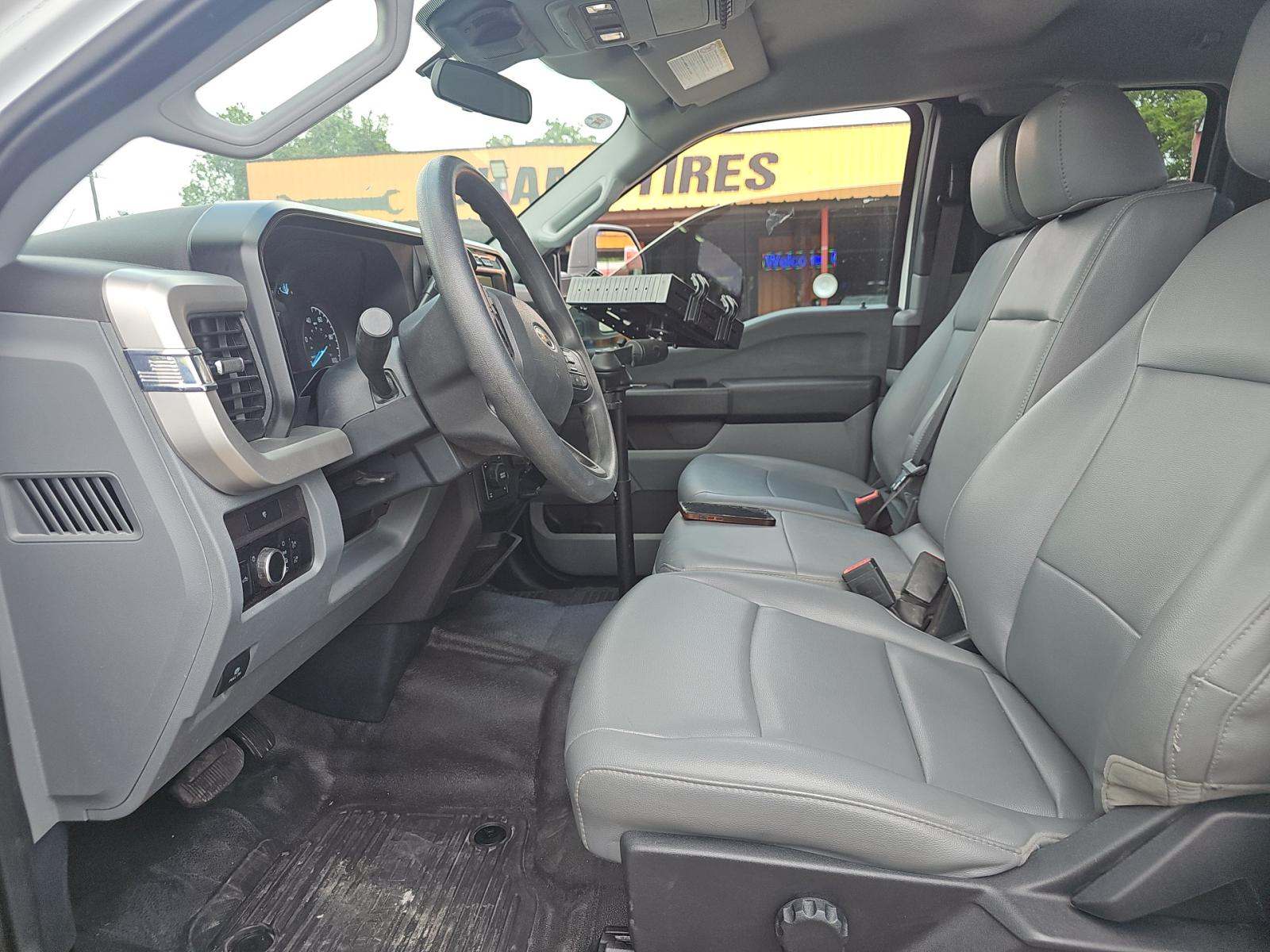 FORD F-250 - 6