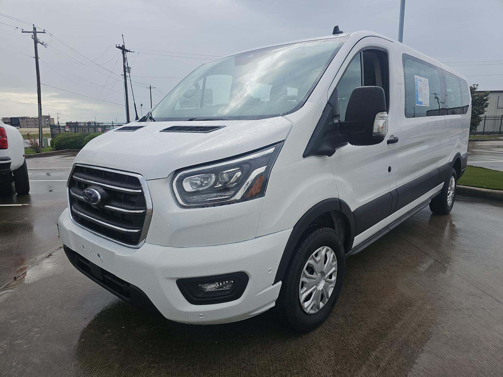 FORD TRANSIT 350 - 1