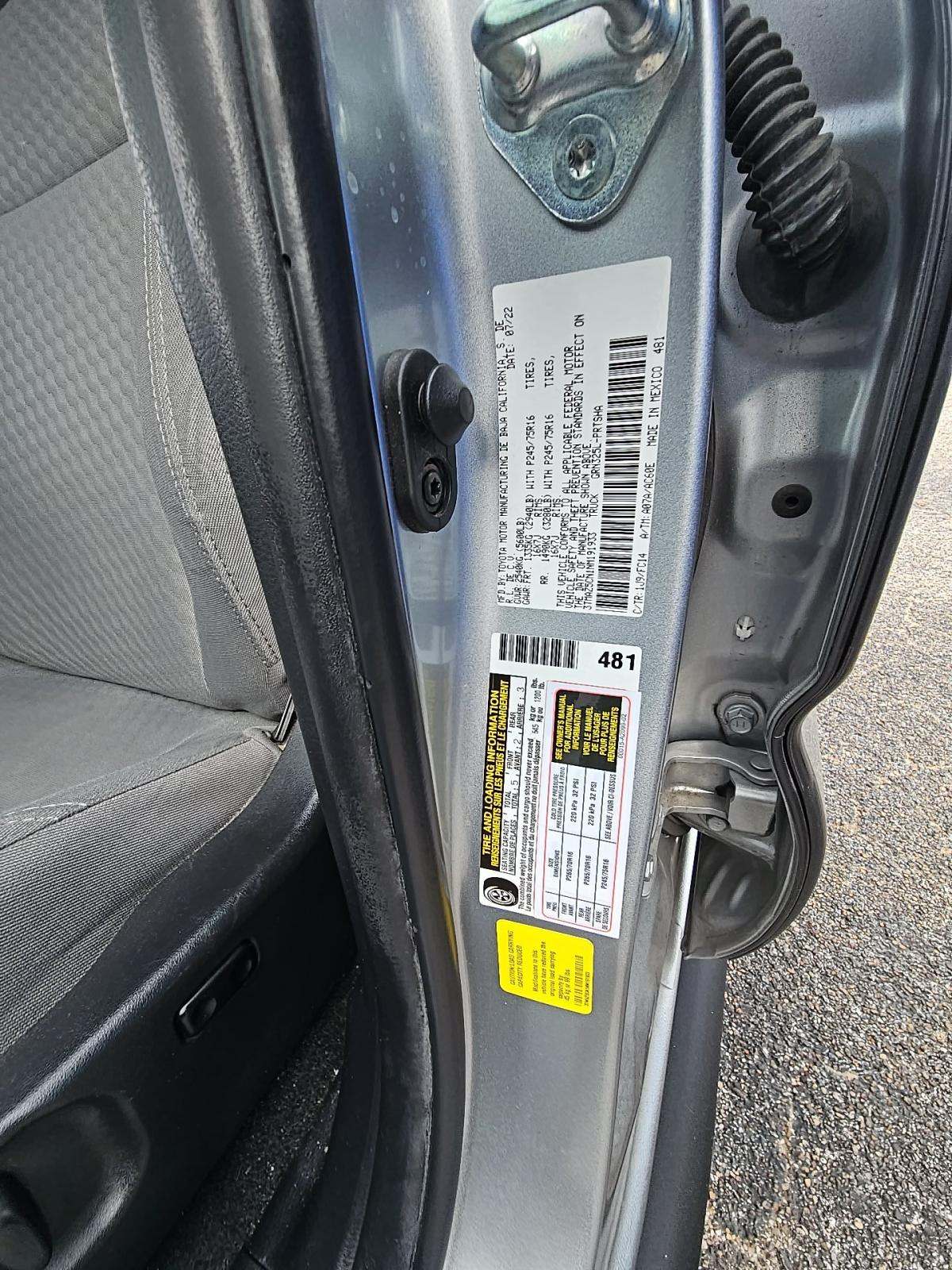 2022 Toyota Tacoma SR5 RWD