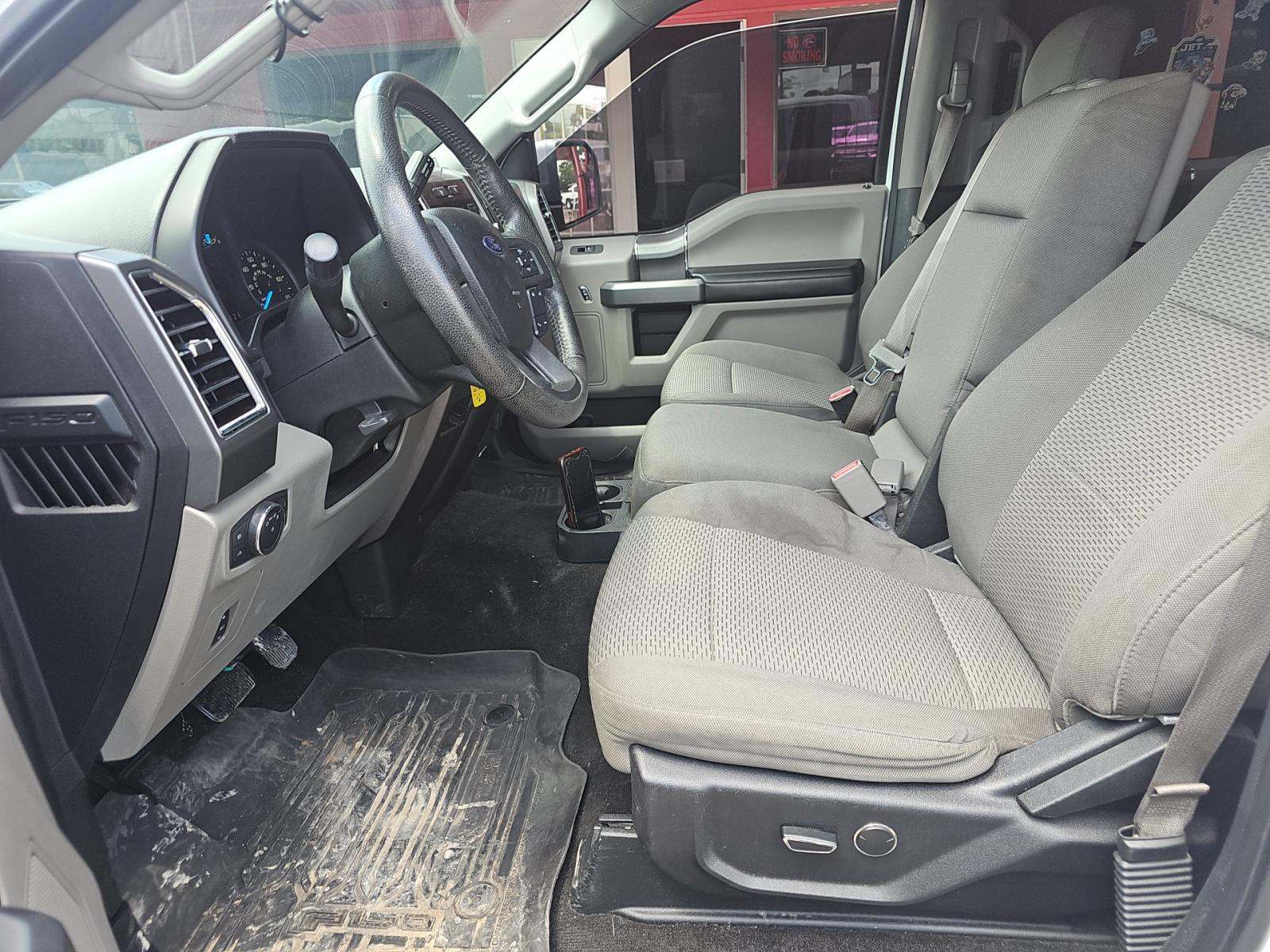 FORD F-150 - 6