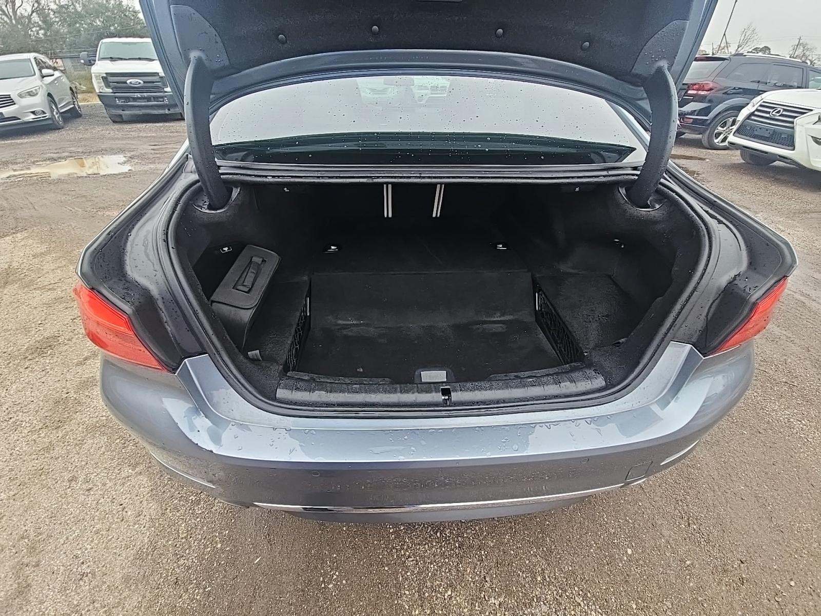 2018 BMW 5 Series 530e iPerformance RWD