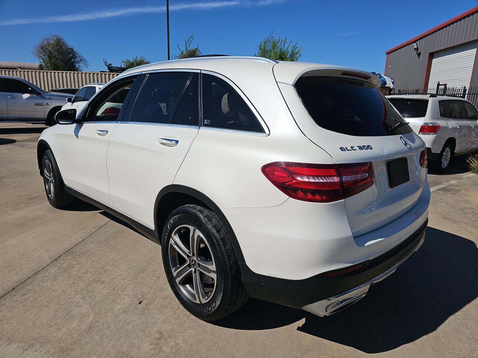 2019 Mercedes-Benz GLC GLC 300 AWD