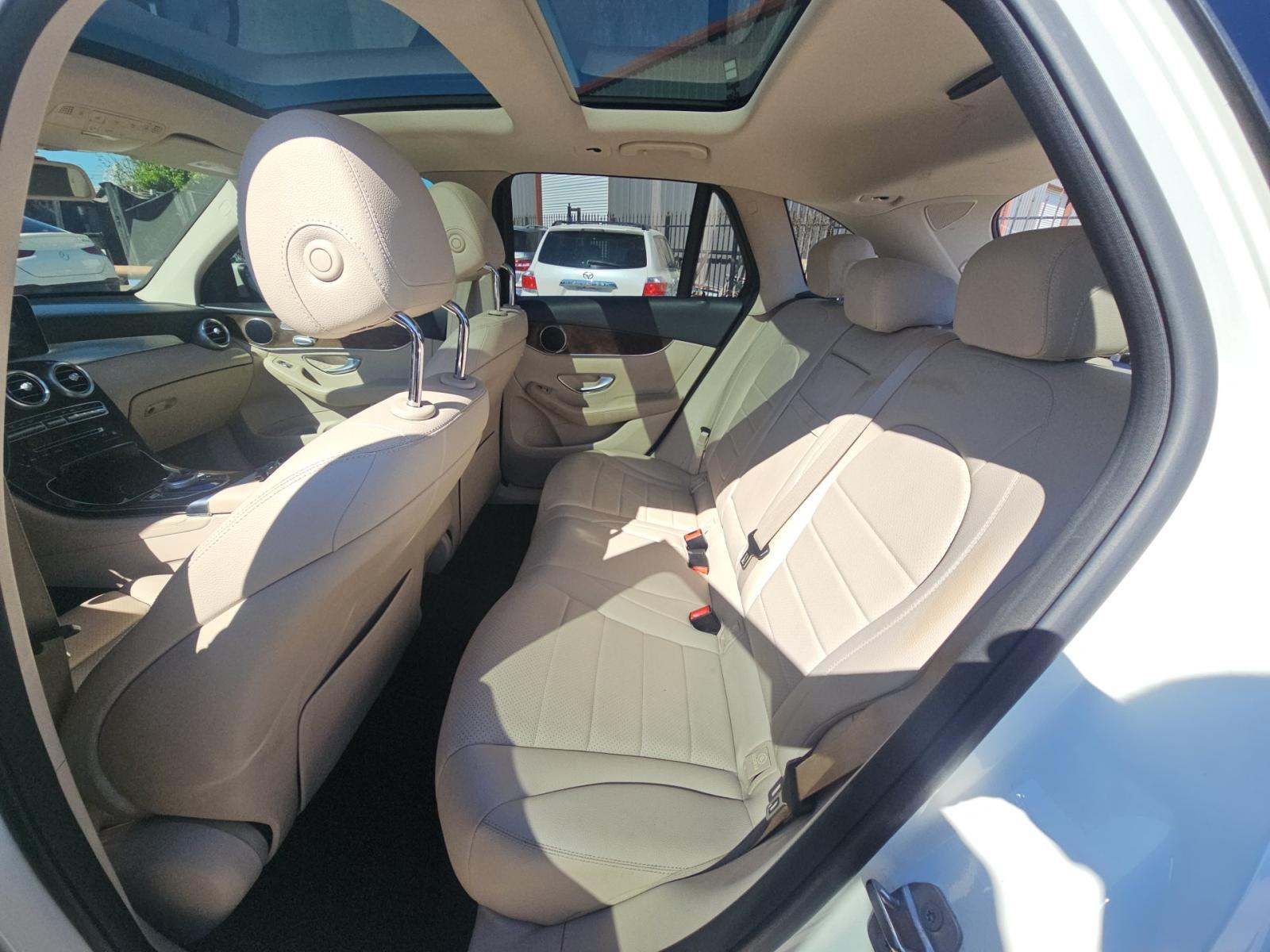 2019 Mercedes-Benz GLC GLC 300 AWD