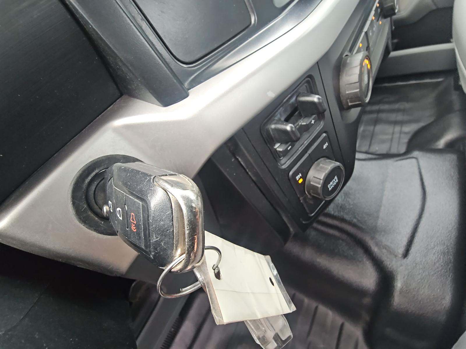 2022 Ford F-150 XL AWD