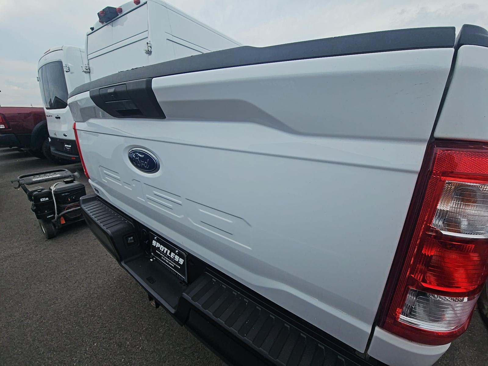 2022 Ford F-150 XL AWD