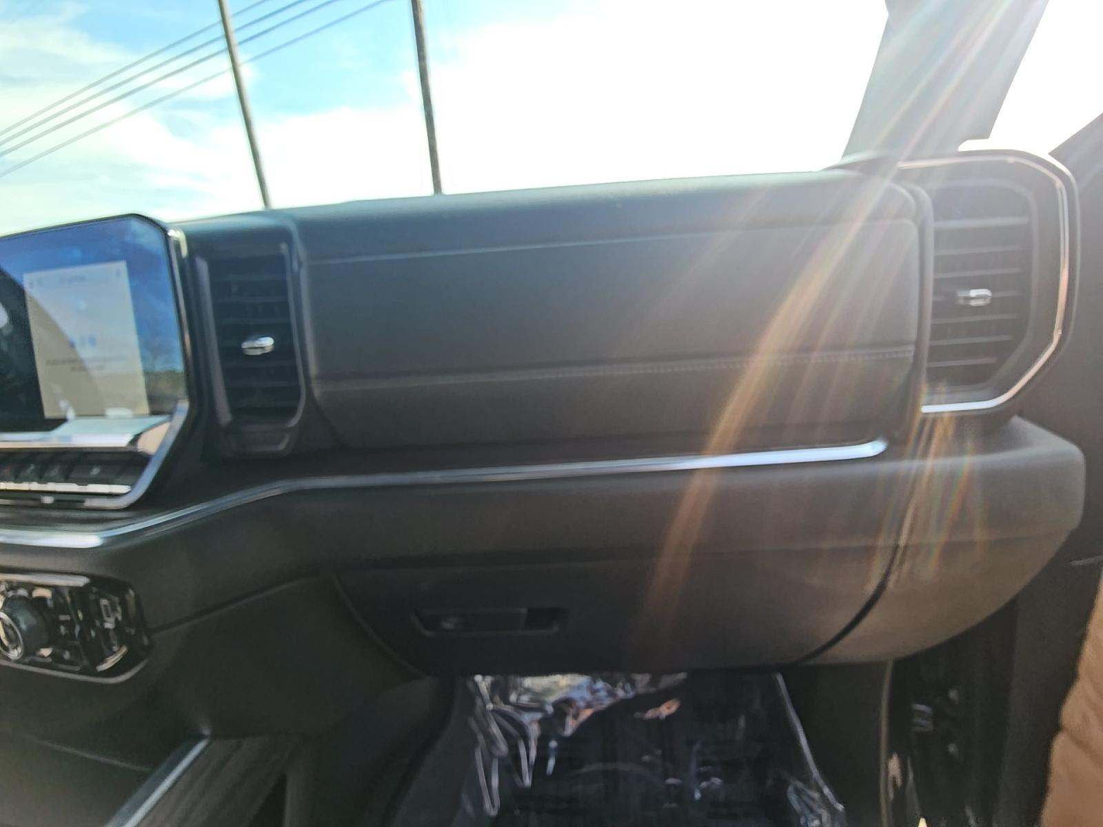 2024 Chevrolet Silverado 1500 LTZ AWD