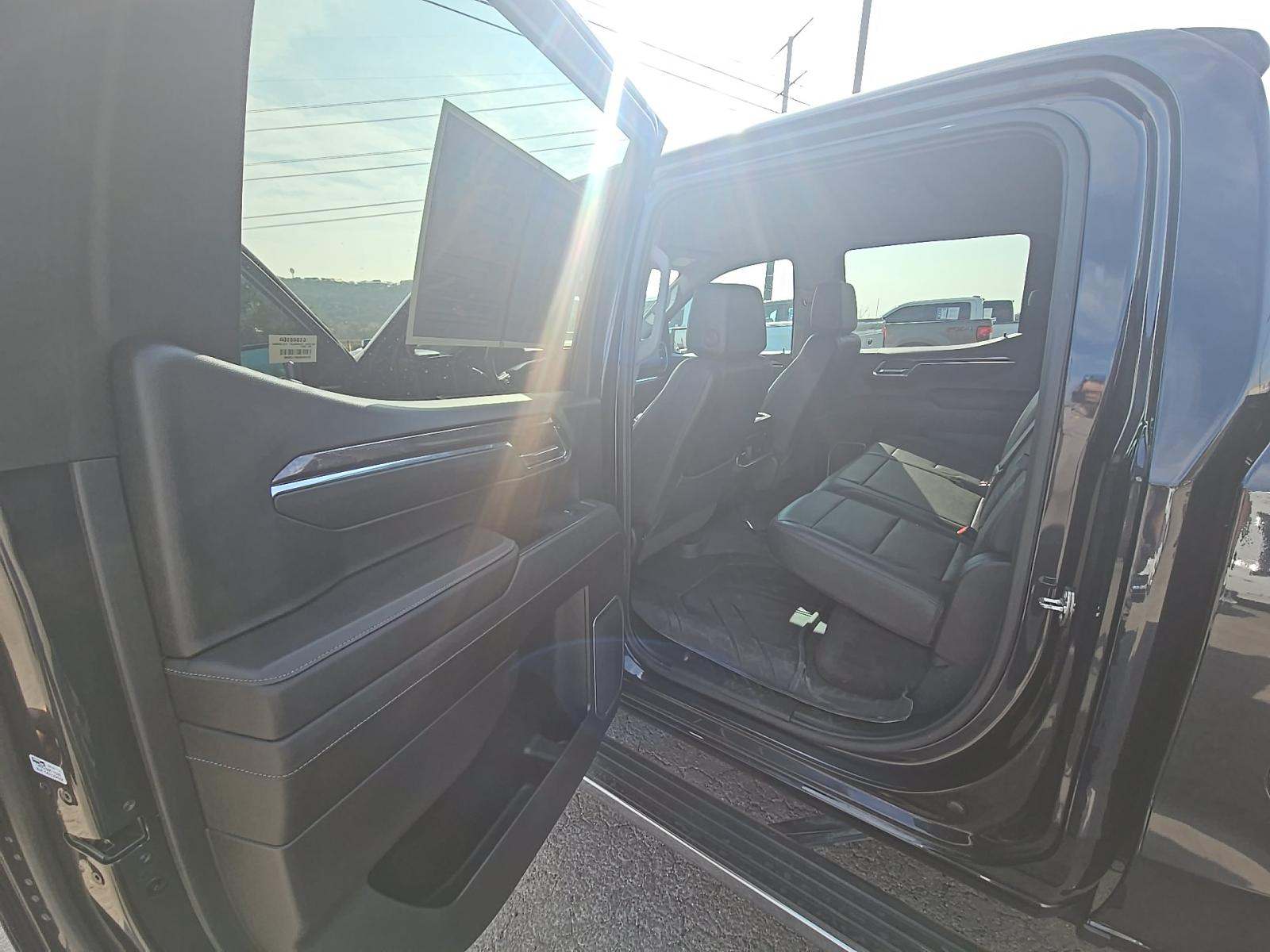 2024 Chevrolet Silverado 1500 LTZ AWD