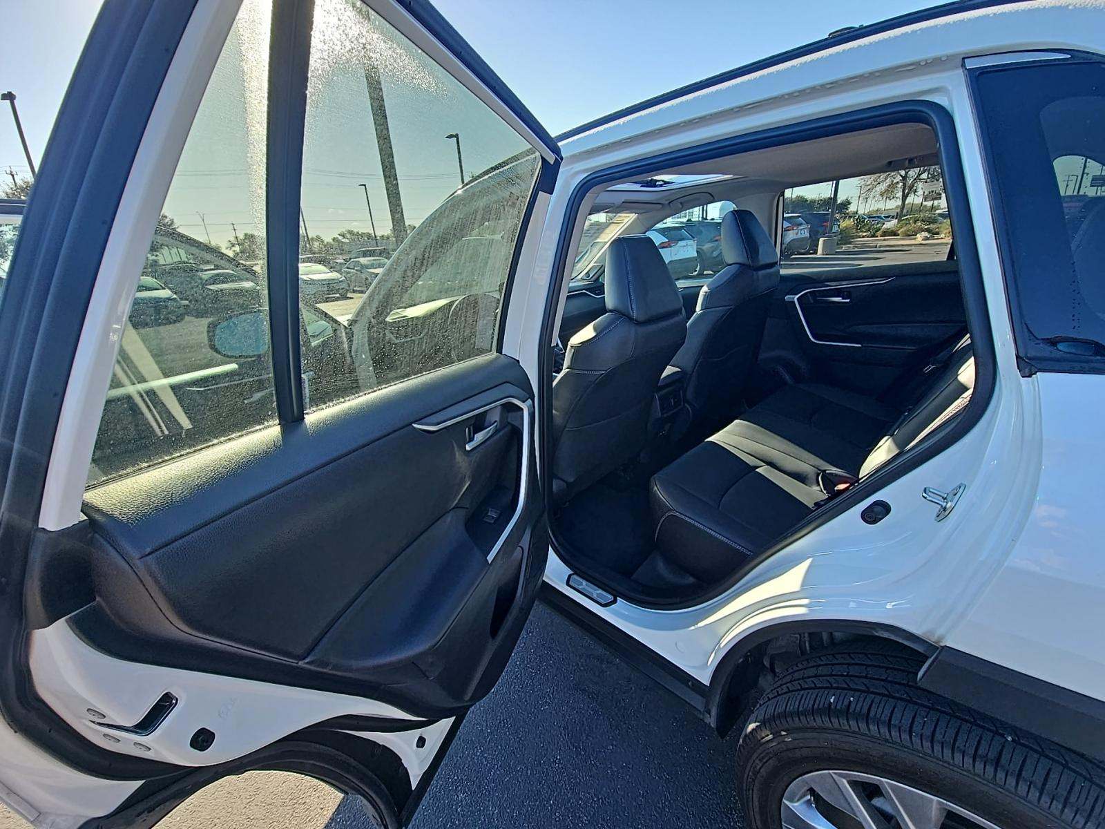 2024 Toyota RAV4 XLE Premium FWD