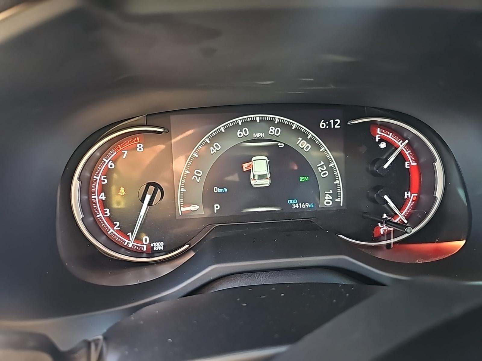 2024 Toyota RAV4 XLE Premium FWD