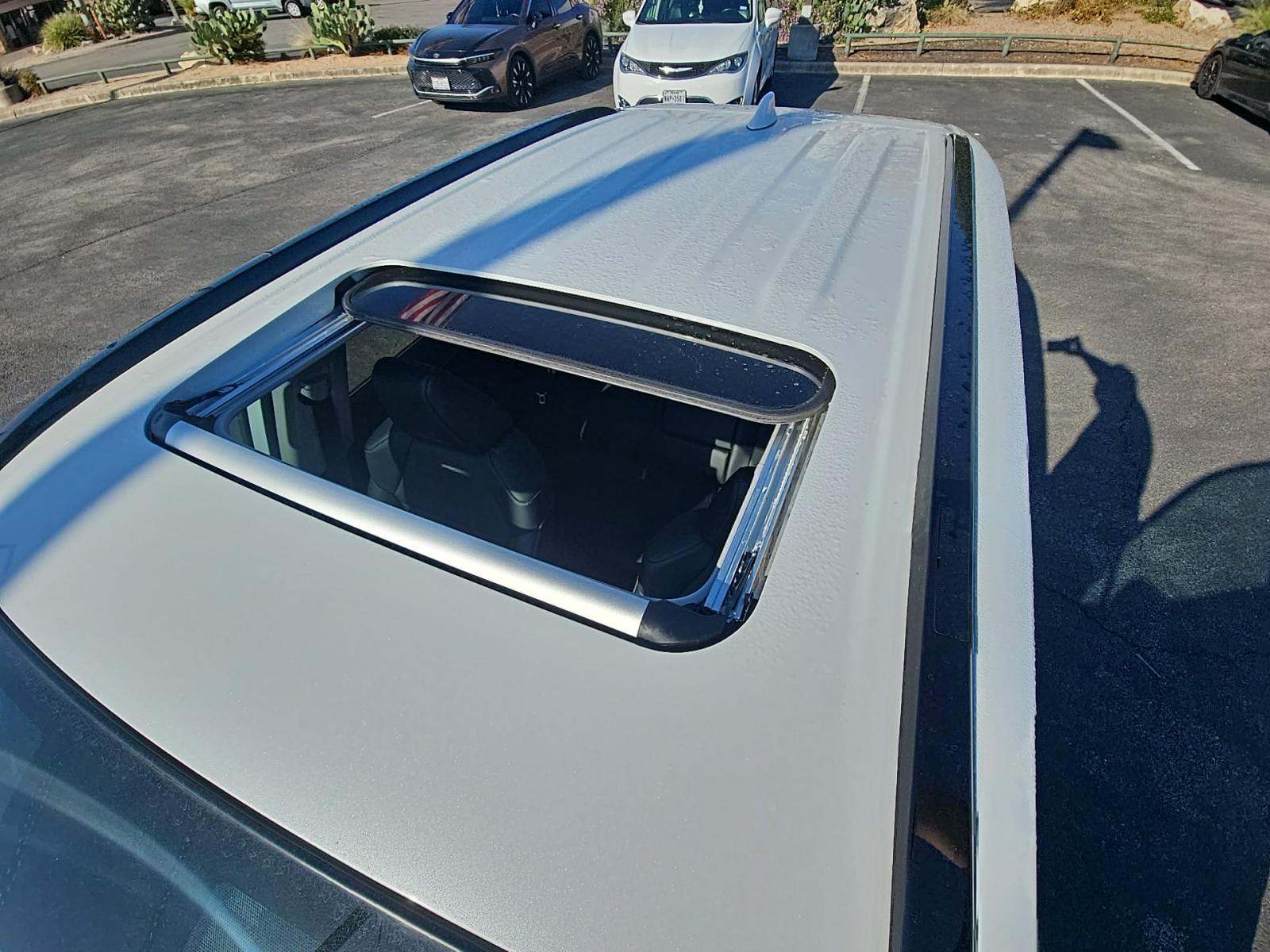 2024 Toyota RAV4 XLE Premium FWD