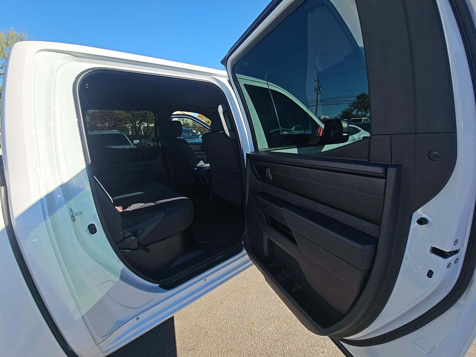 2025 Toyota Tundra SR AWD