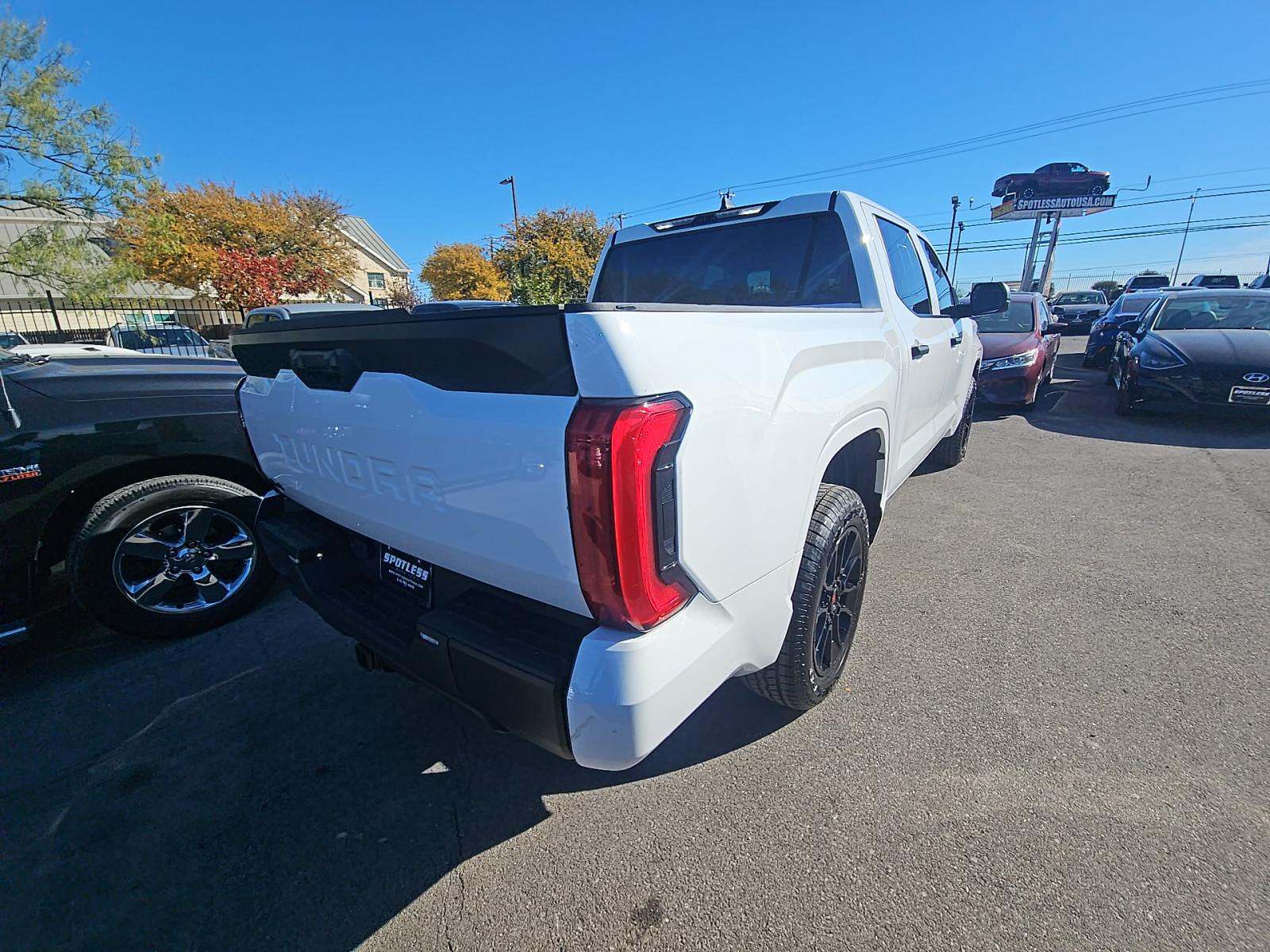 2025 Toyota Tundra SR AWD