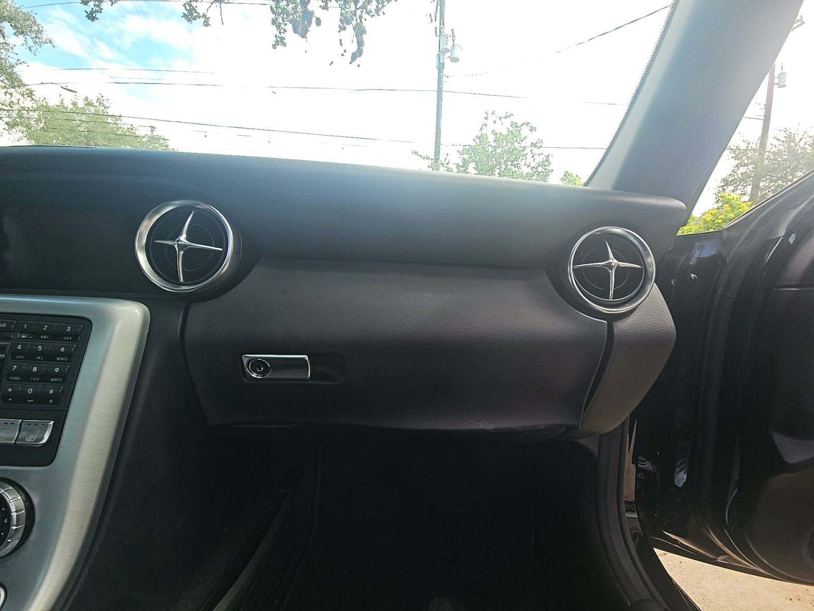 2015 Mercedes-Benz SLK SLK 250 RWD