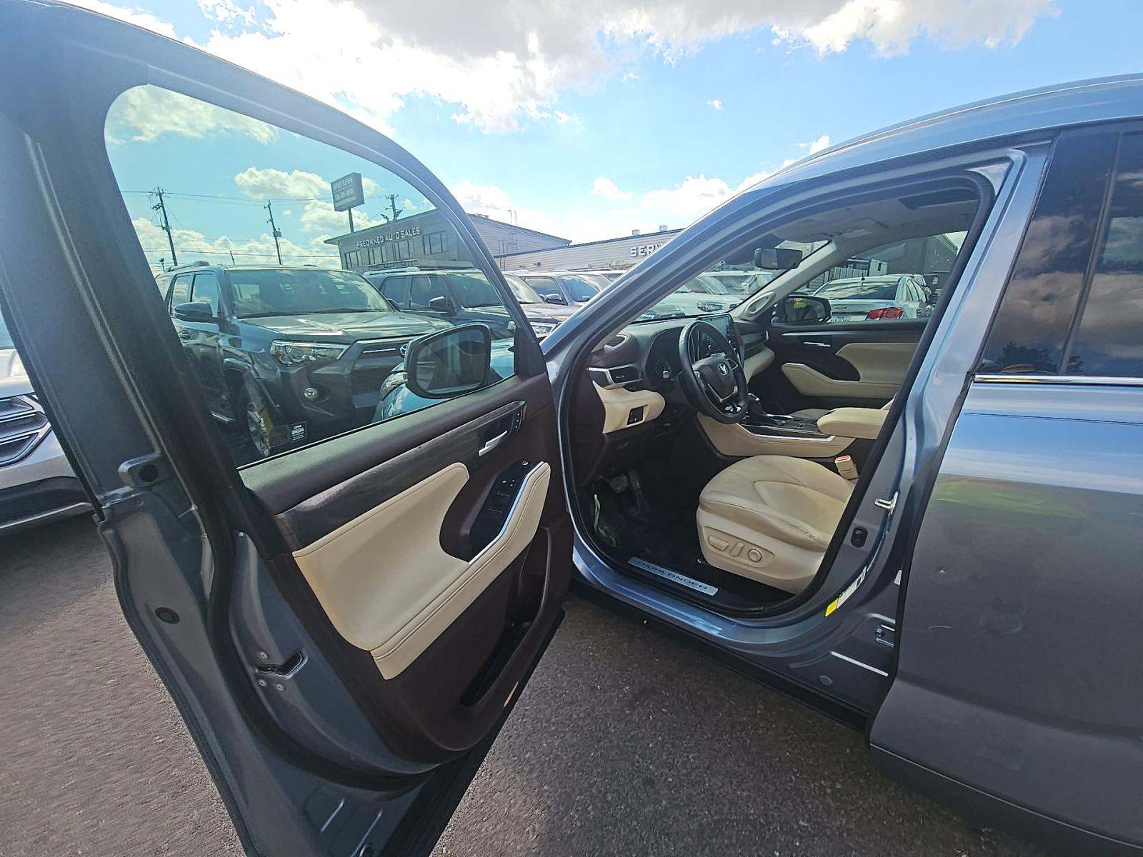 2020 Toyota Highlander Limited FWD