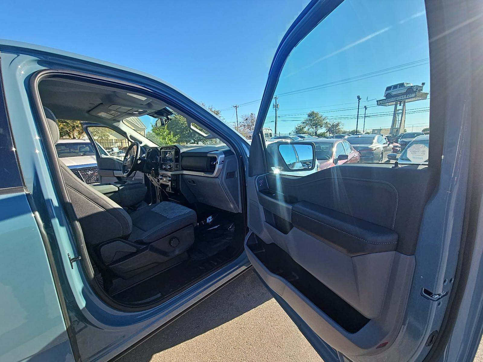 2023 Ford F-150 XLT AWD