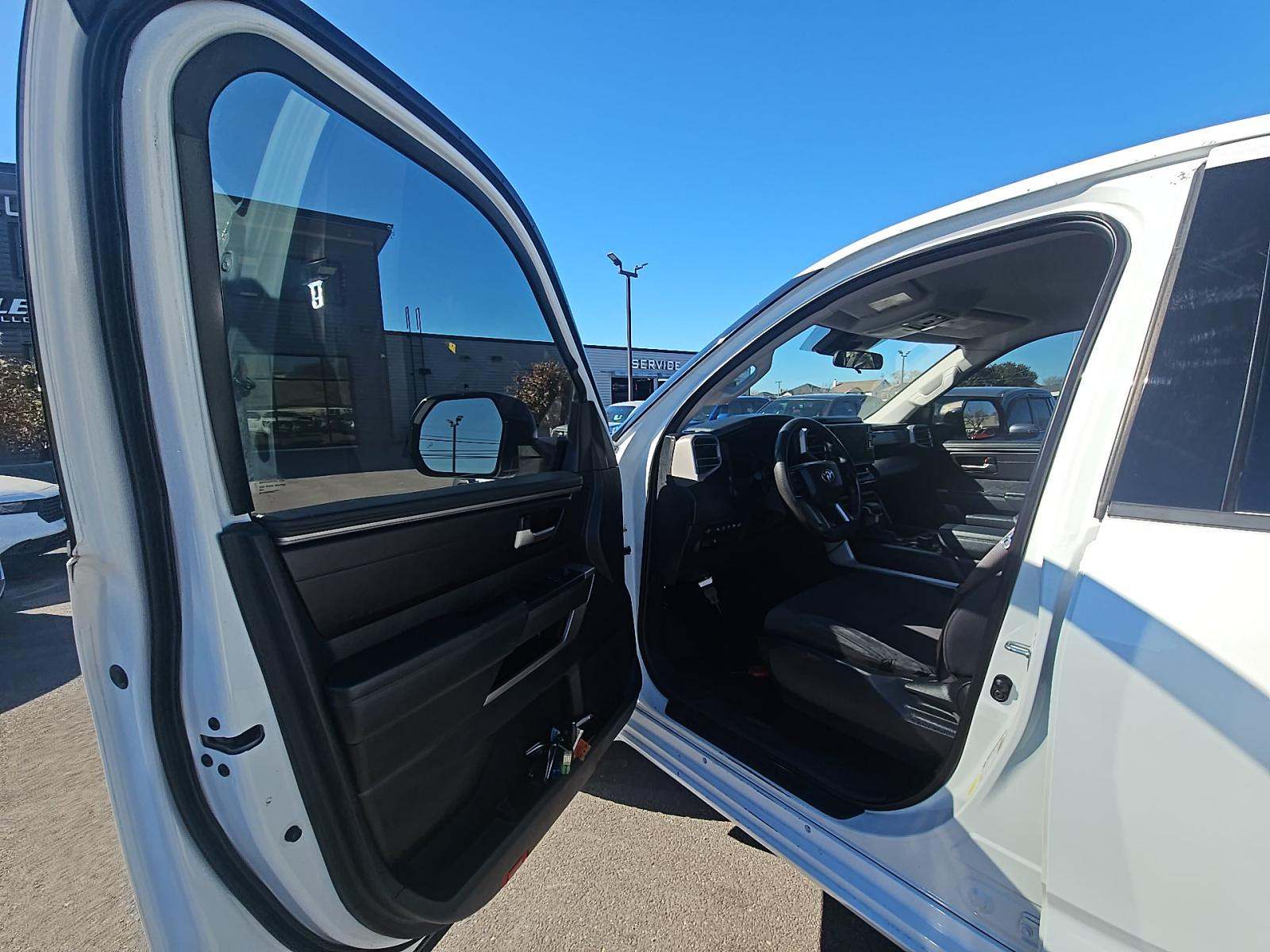 2022 Toyota Tundra SR5 AWD