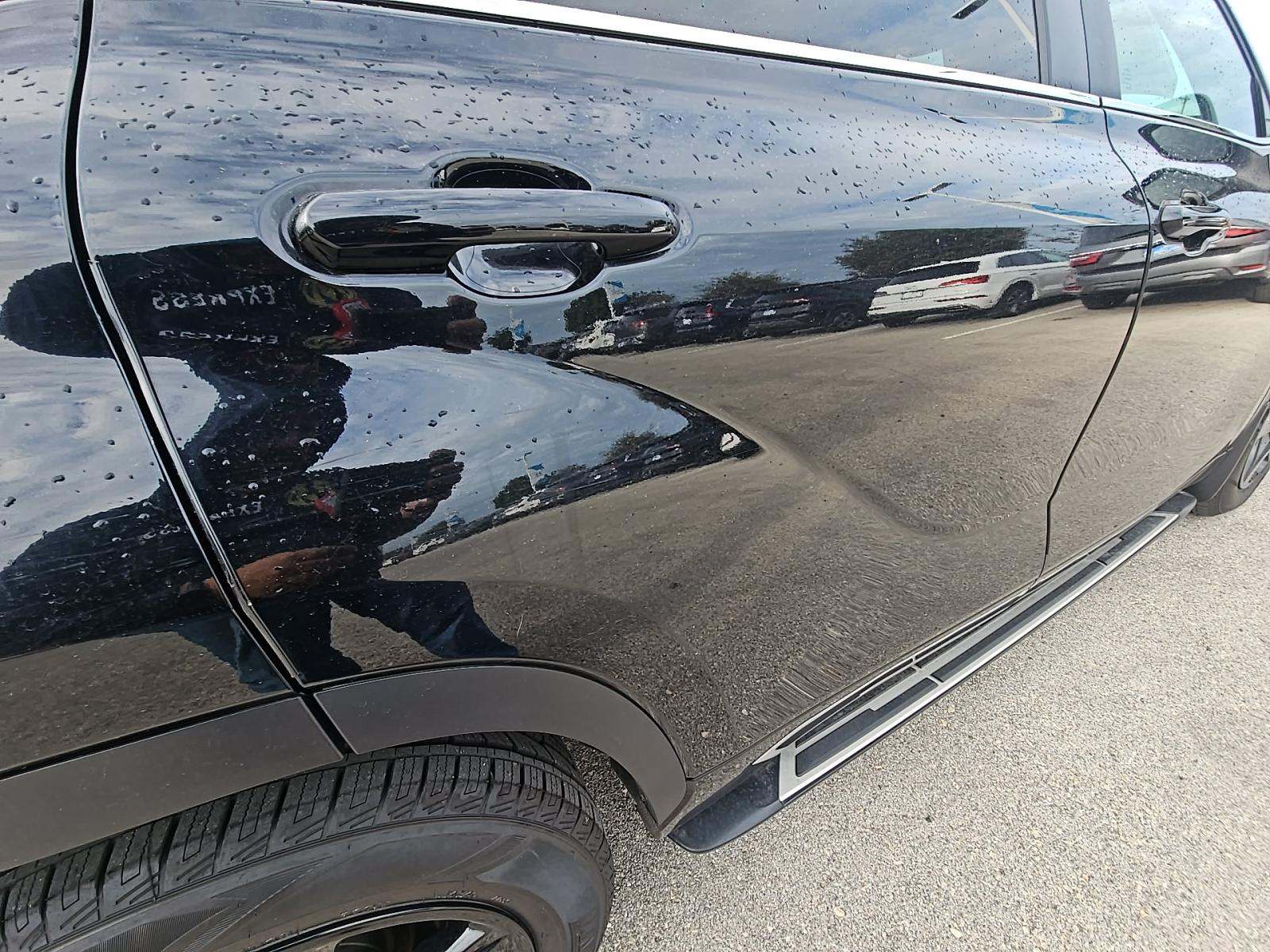 2023 Toyota Highlander LE FWD