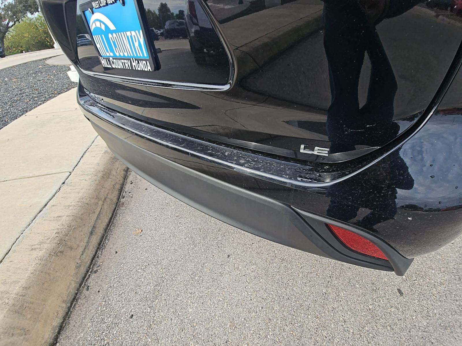 2023 Toyota Highlander LE FWD