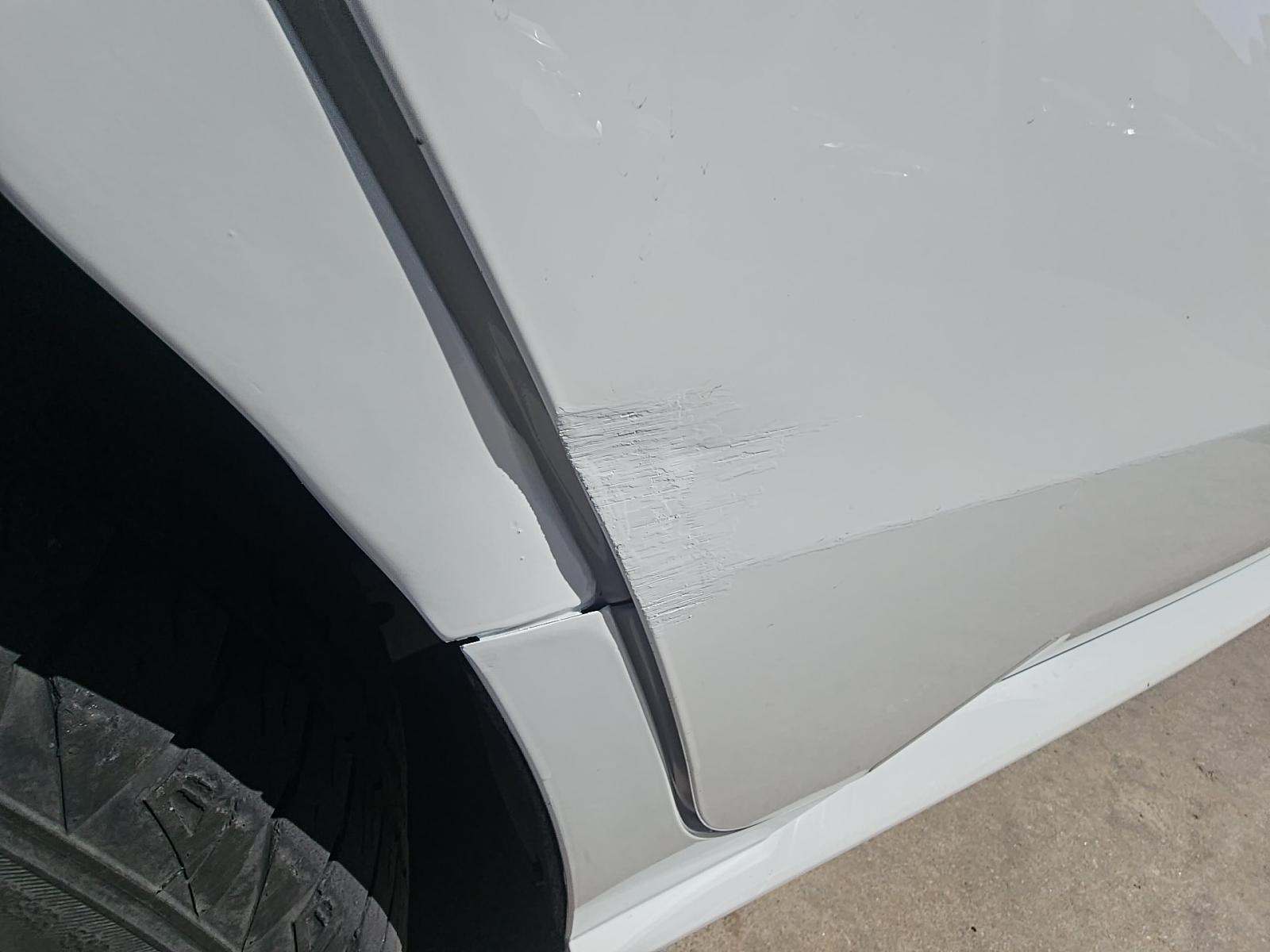 2022 Toyota Sienna LE FWD