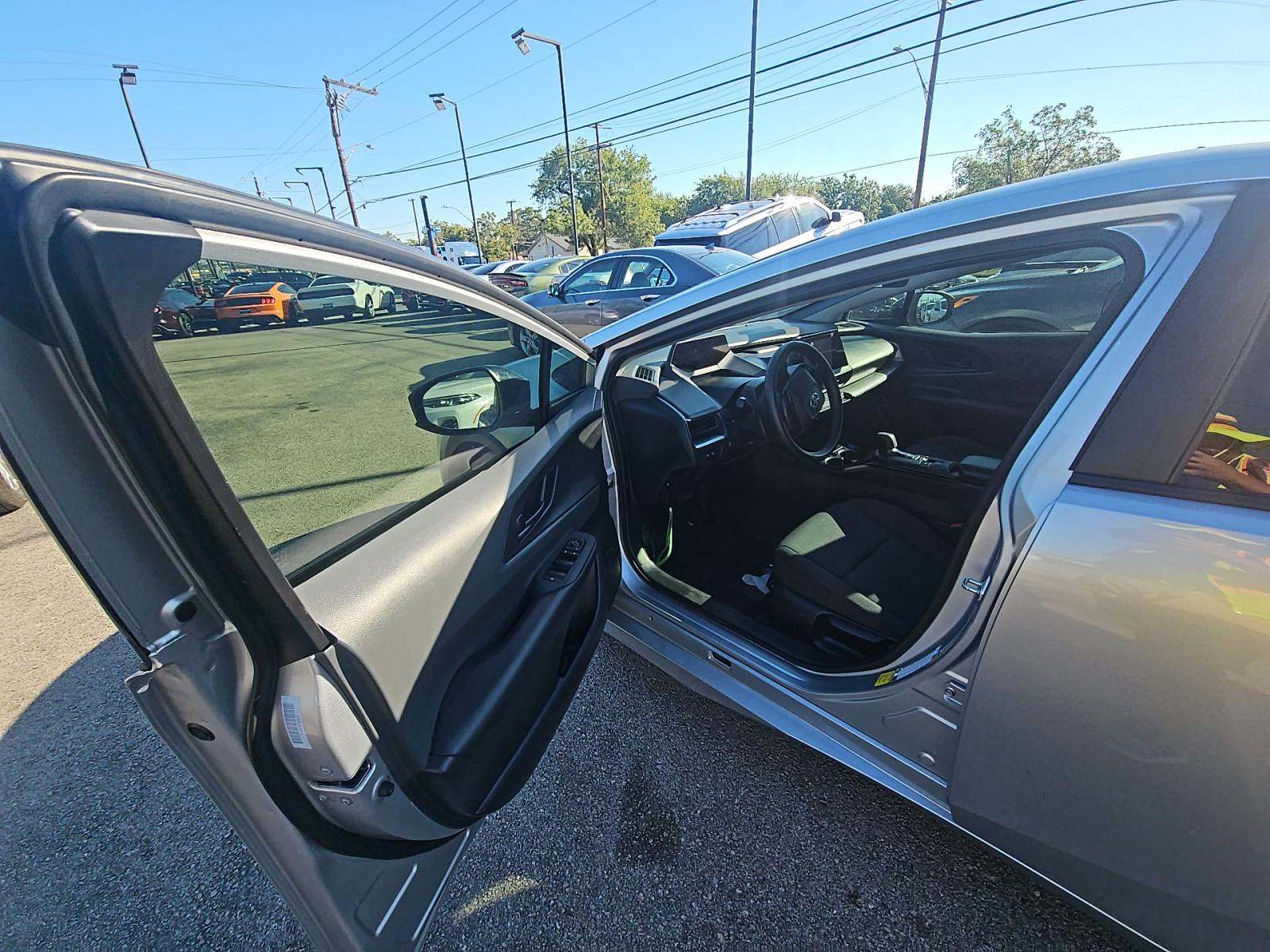 2024 Toyota Prius LE FWD