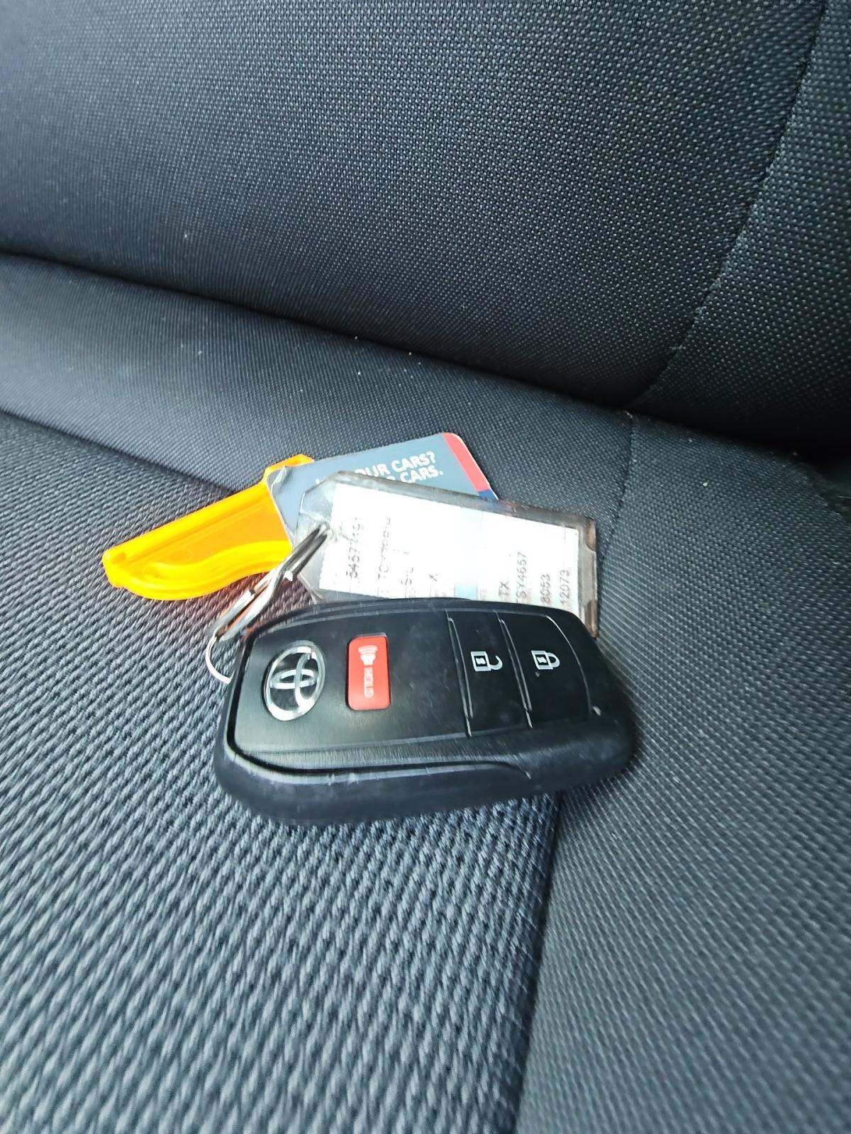 2024 Toyota Prius LE FWD