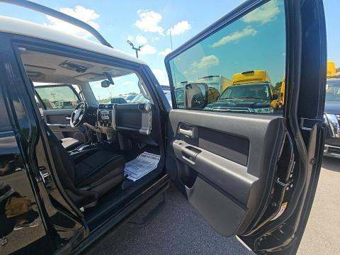 2013 Toyota FJ Cruiser Base AWD