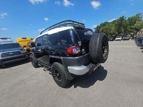 2013 Toyota FJ Cruiser Base AWD