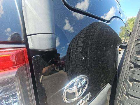 2013 Toyota FJ Cruiser Base AWD