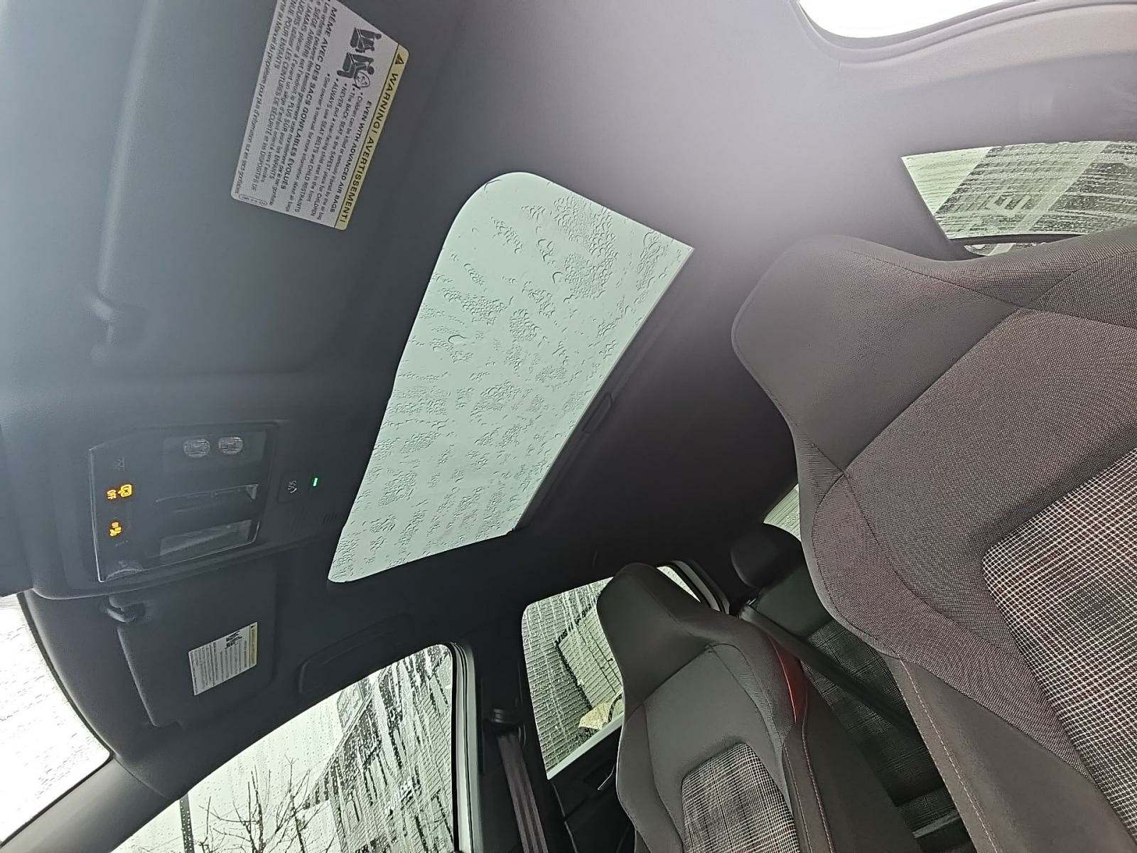 2022 Volkswagen Golf GTI 2.0T SE FWD