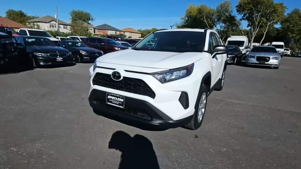 2020 Toyota RAV4 LE