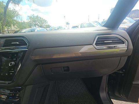 2022 Volkswagen Tiguan 2.0T SE FWD