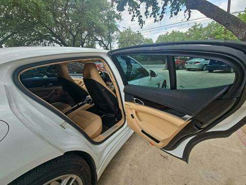 2013 Porsche Panamera Platinum Edition RWD