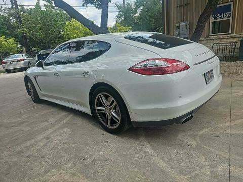 2013 Porsche Panamera Platinum Edition RWD