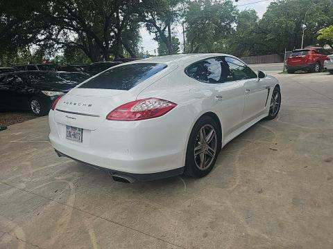 2013 Porsche Panamera Platinum Edition RWD