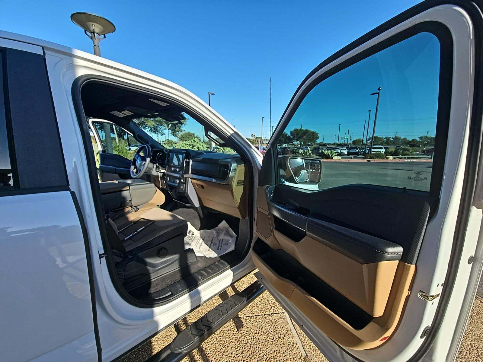 2023 Ford F-150 XLT RWD