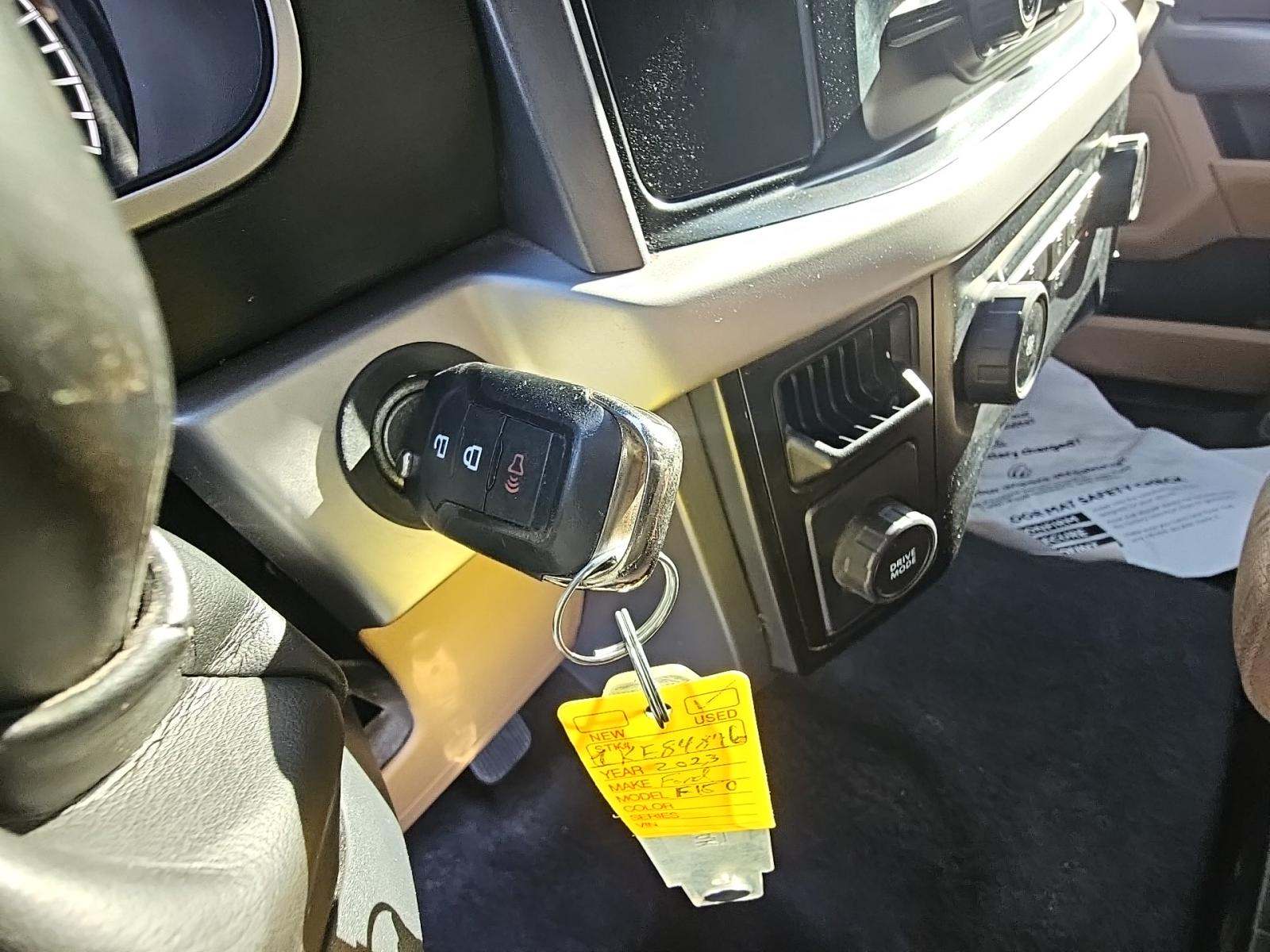 2023 Ford F-150 XLT RWD