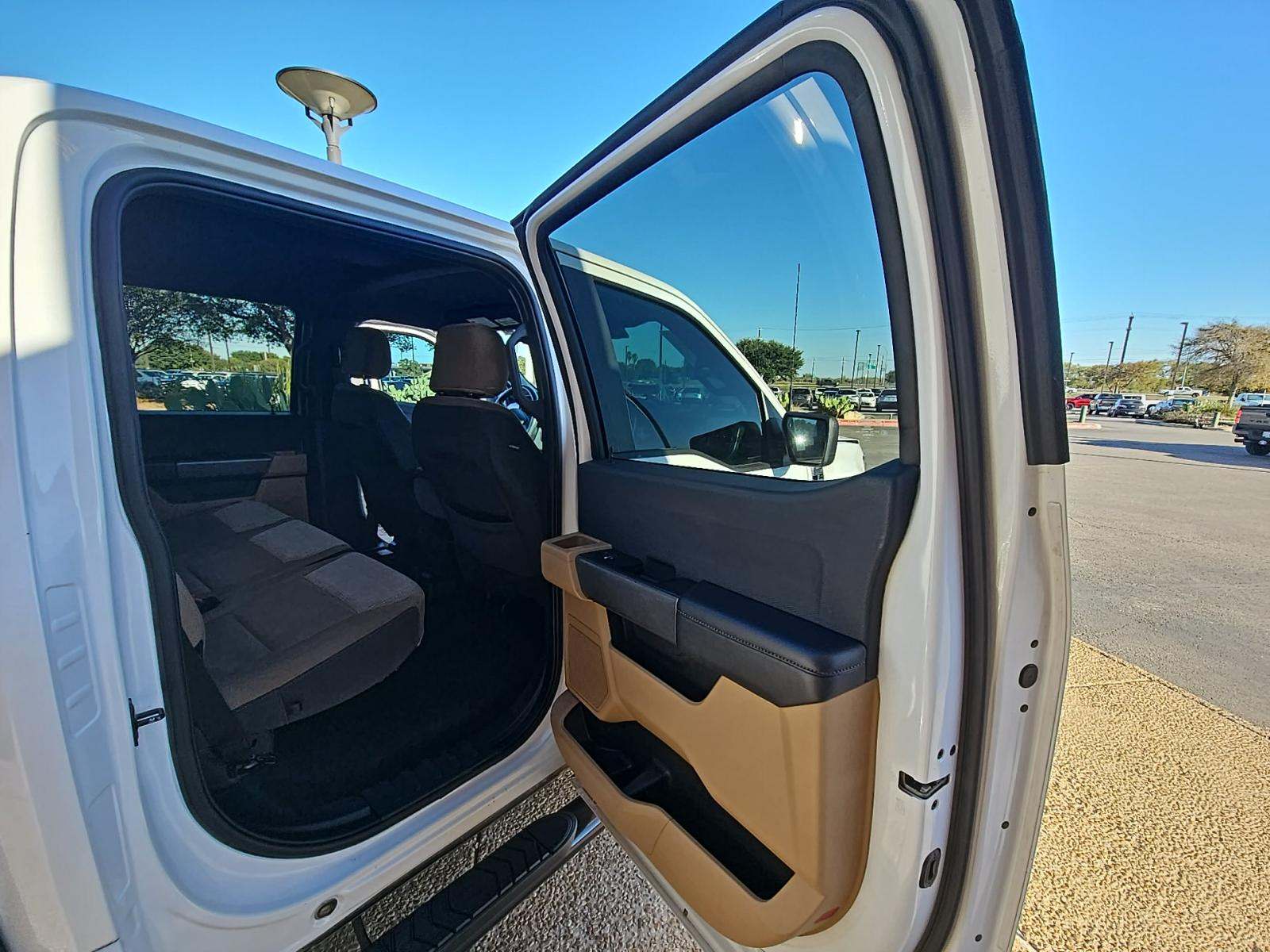 2023 Ford F-150 XLT RWD