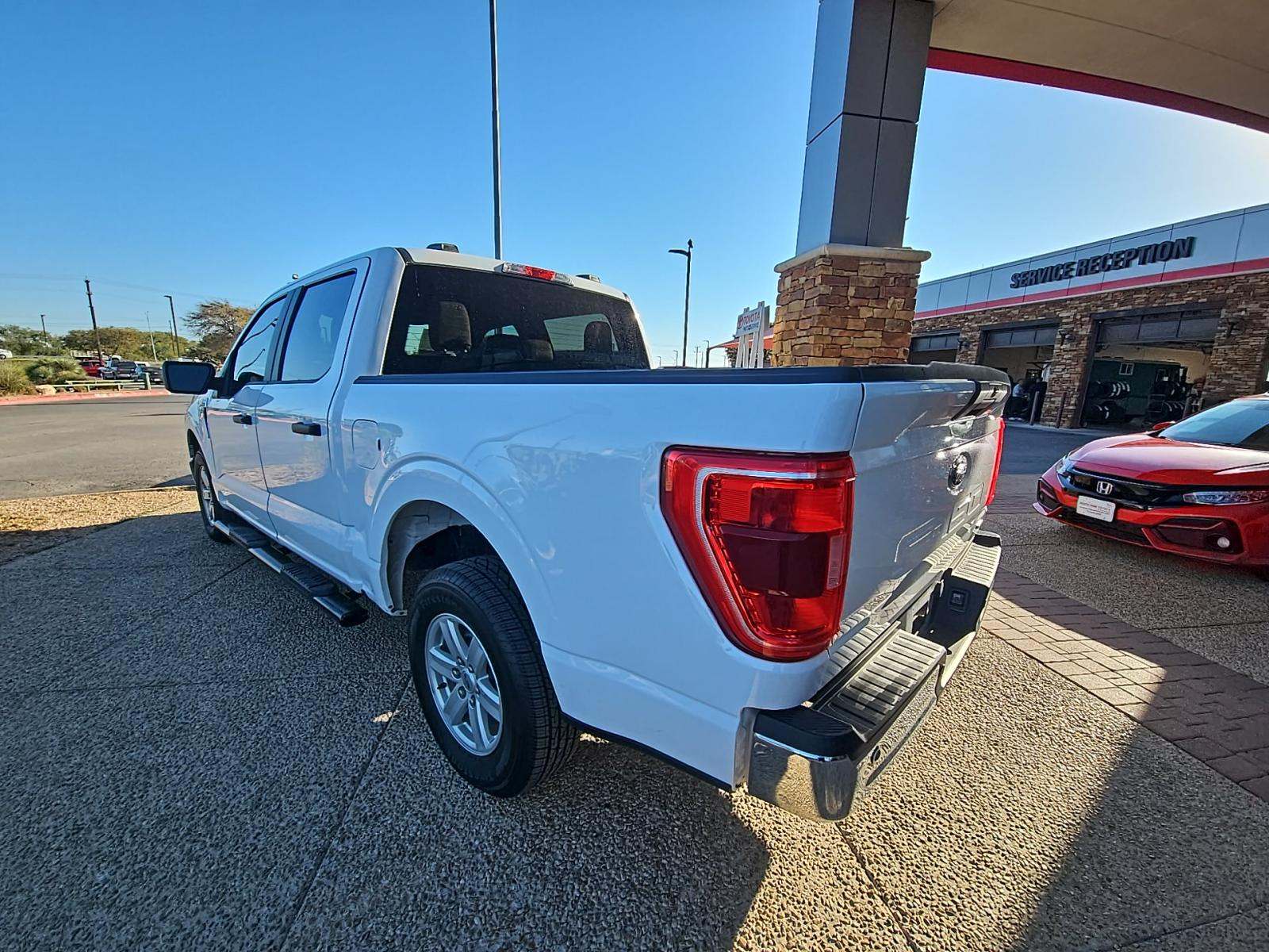 2023 Ford F-150 XLT RWD