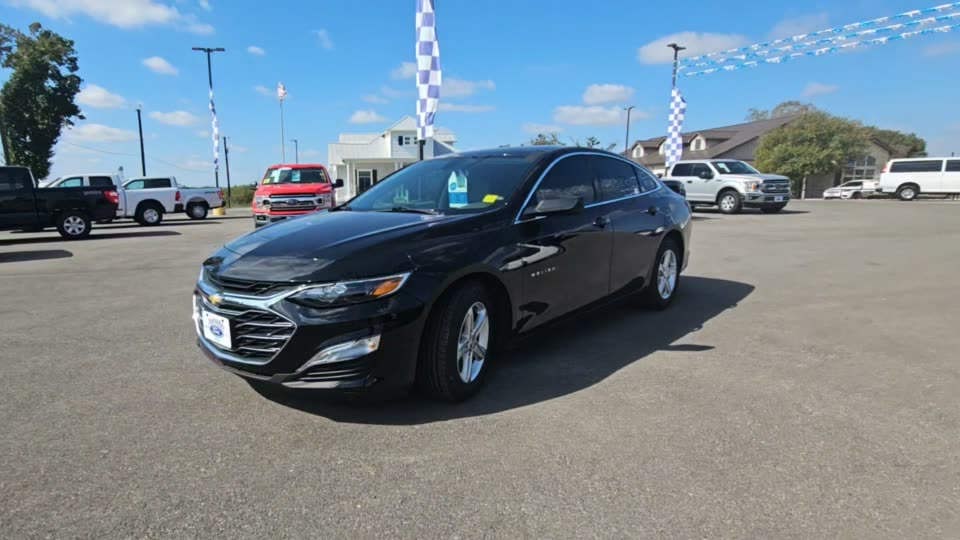 2022 Chevrolet Malibu LS 1LS