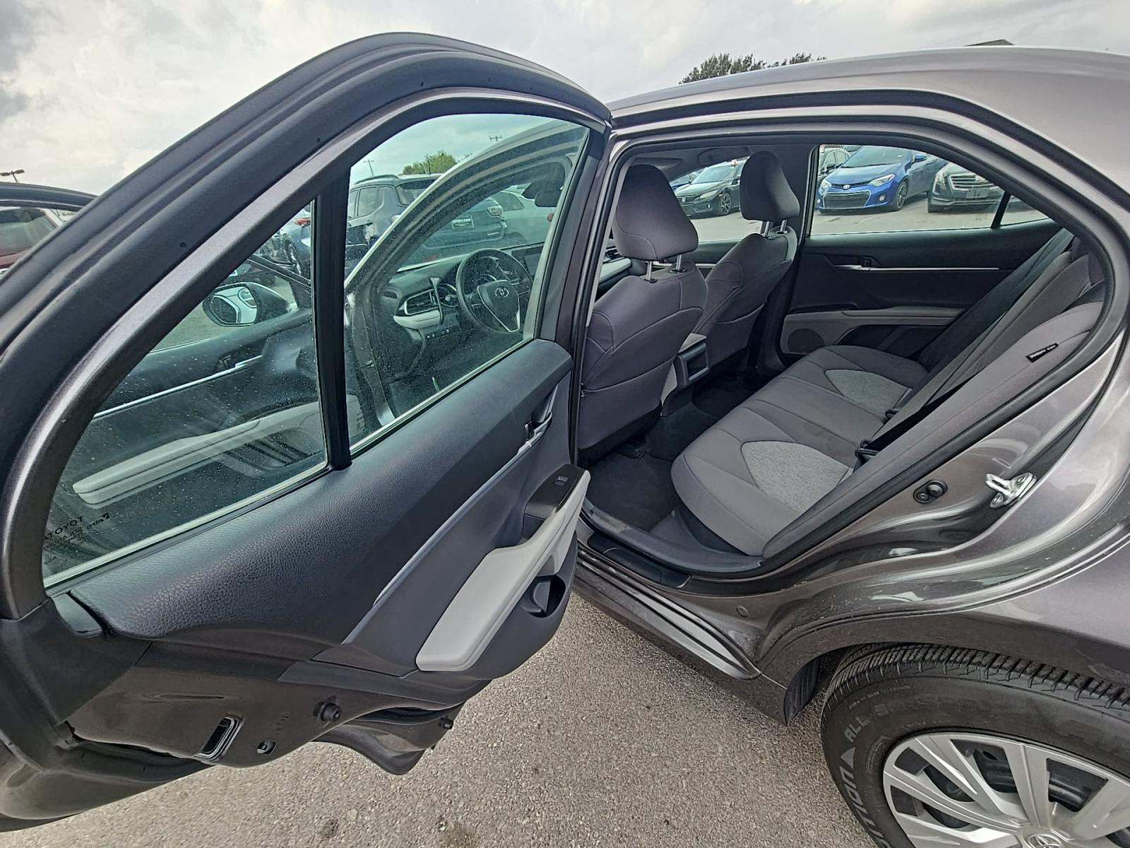 2023 Toyota Camry Hybrid LE FWD