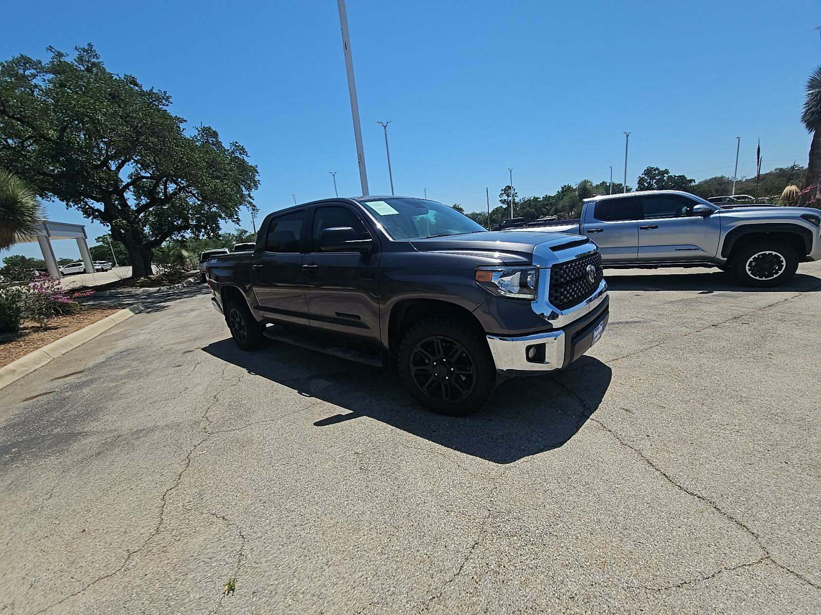 2020 Toyota Tundra SR5 AWD