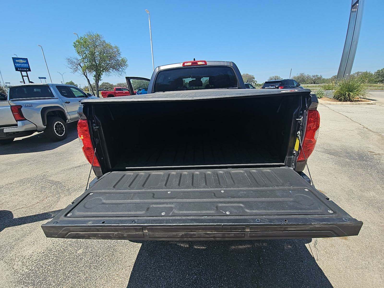 2020 Toyota Tundra SR5 AWD