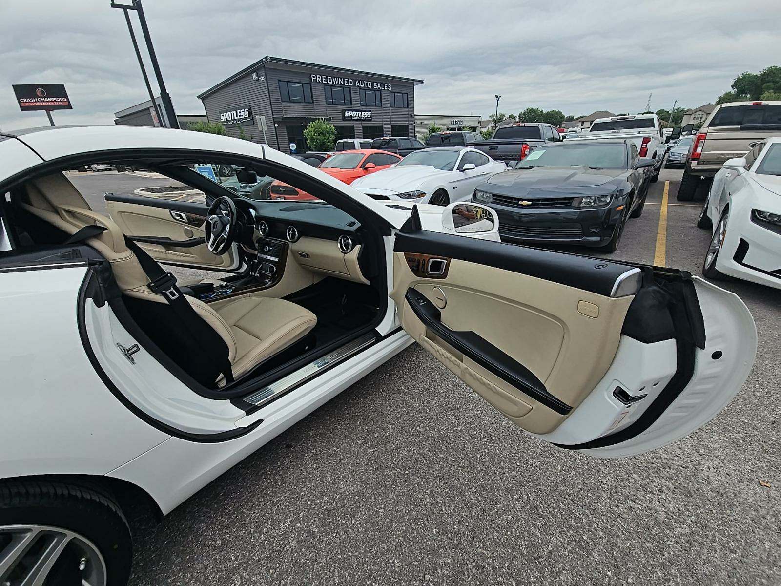 2014 Mercedes-Benz SLK-Class SLK 250 RWD