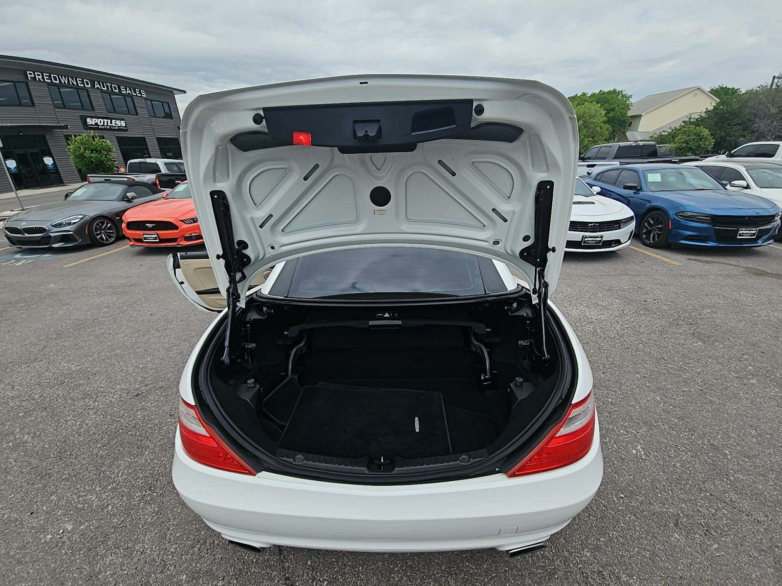 2014 Mercedes-Benz SLK-Class SLK 250 RWD