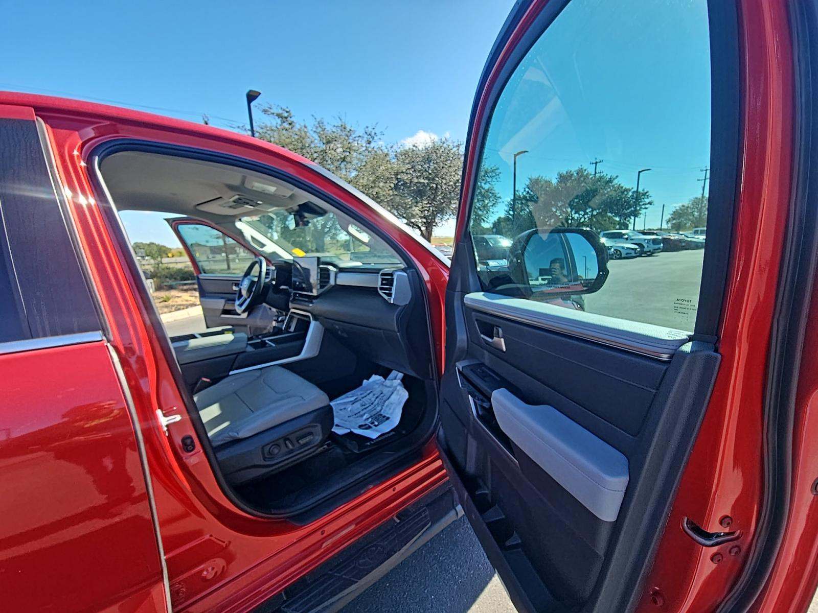 2024 Toyota Tundra Hybrid Limited AWD