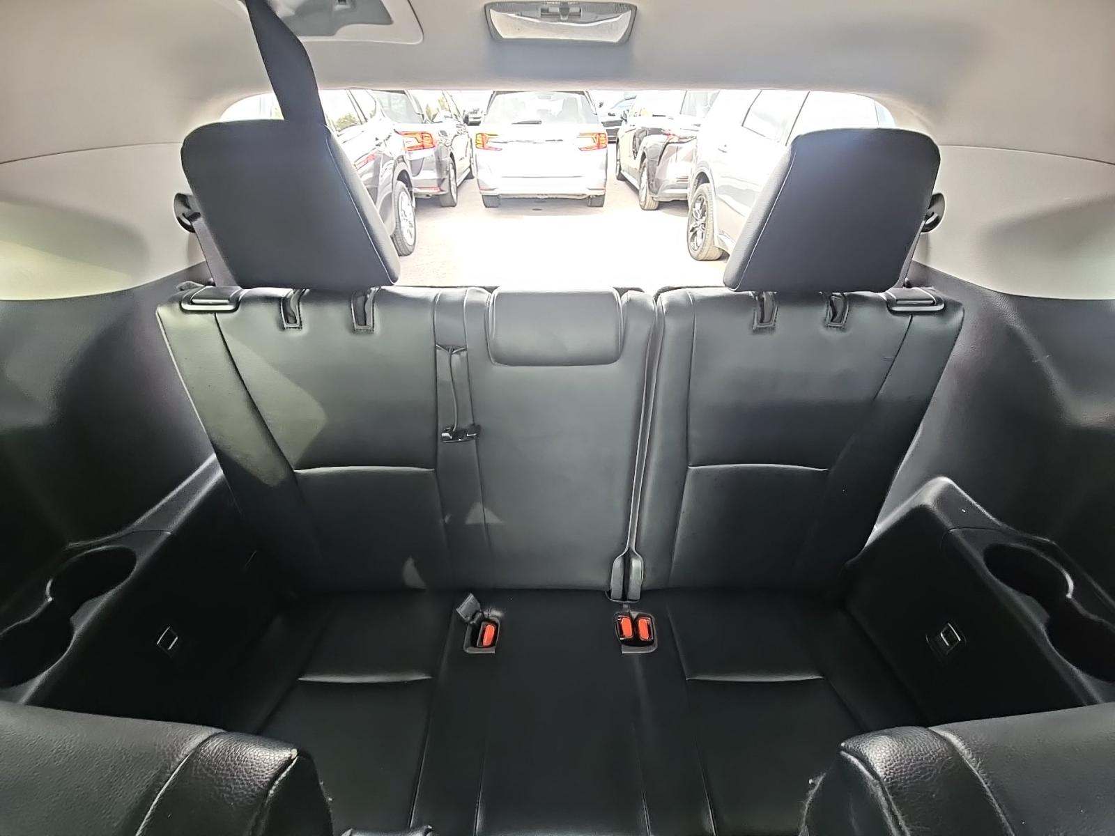 2021 Toyota Highlander XLE FWD